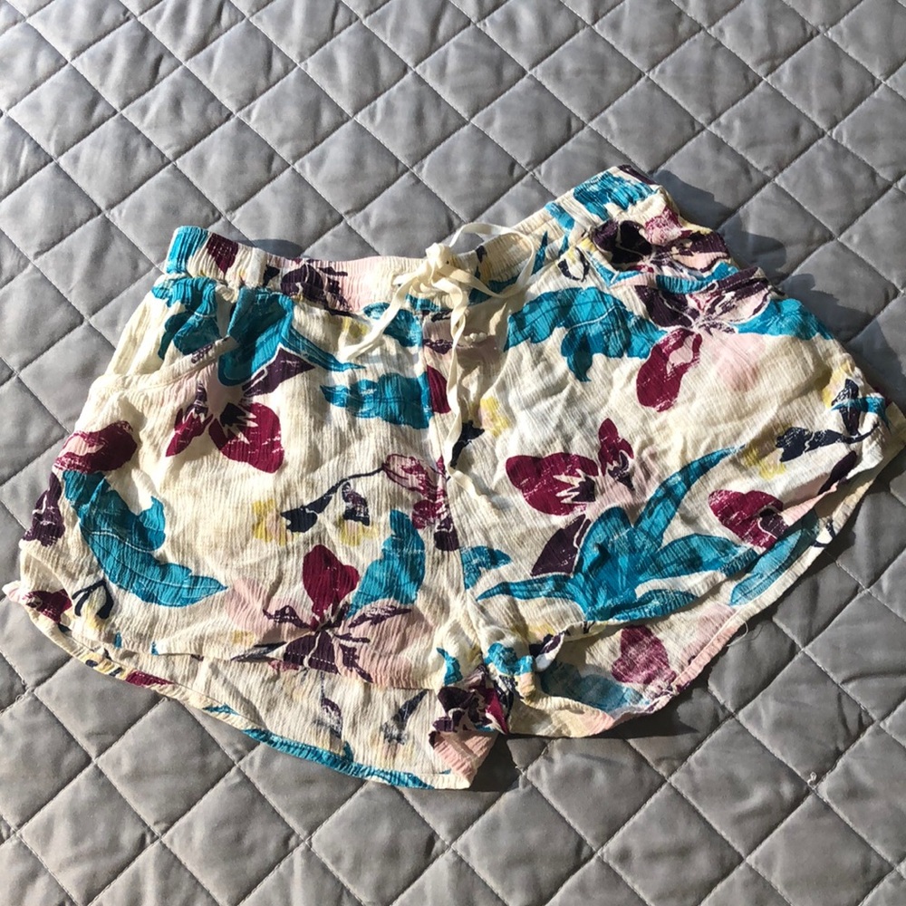 Roxy linen beach shorts